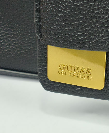 GUS Black Handbags in Pakistan