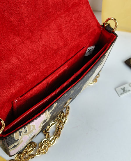 LV Ladies Hand Carry 3Pc Red