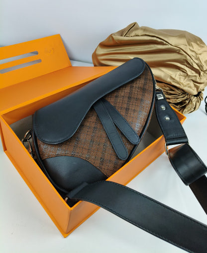 1.3 DIOR Saddle Brown Leather Handbag