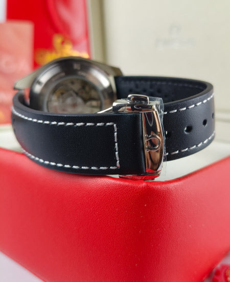 Omg Speedmaster Professional Moonwatch 310.32.42.50.04.002