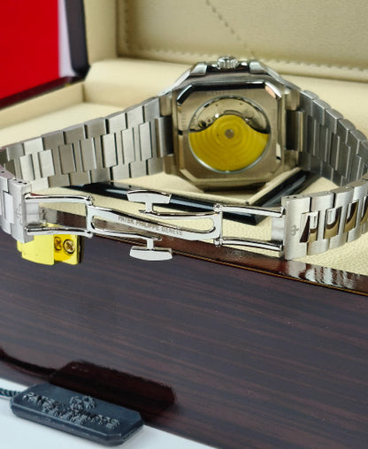 PP Cubitus Black Watch (Reference 5821/1A-001)