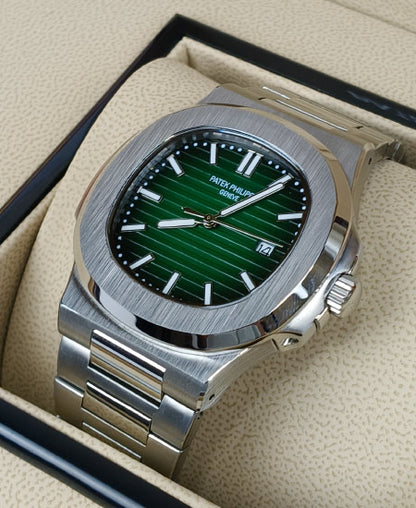PP Nautilus 5711 Green Watch
