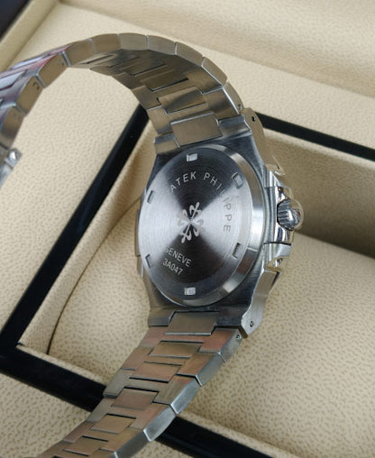 PP Nautilus 5711 Tiffany Watch