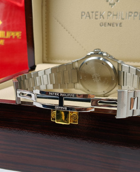 PP Nautilus 5711 Tiffany Watch