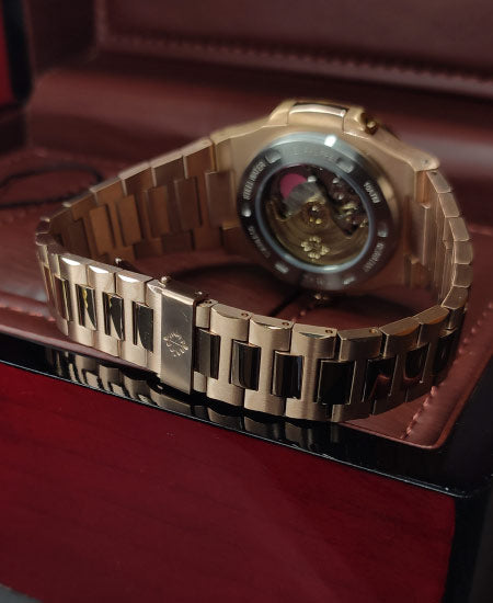 PP Nautilus 3700J Rose Gold Black Dail Watch