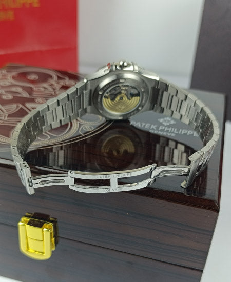 PP Watch 5740-1G Nautilus Tiffany Dial
