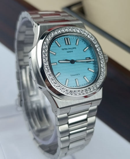 PP Watch NAUTILUS DIMONDS TIFFANY & Co Blue Dial Limited Edition Watch