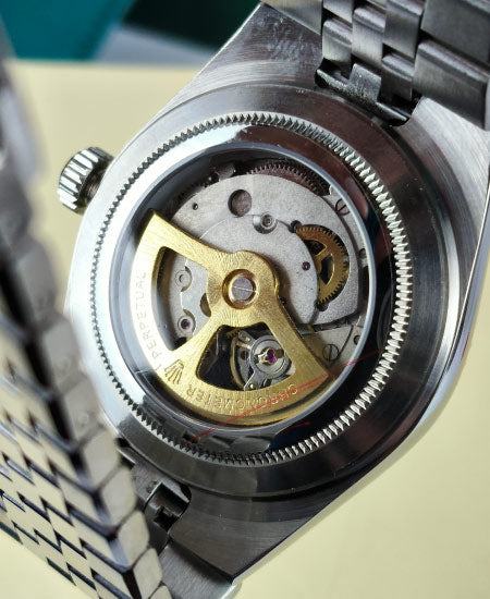 RLX Land-Dweller Oyster, 40 mm, platinum M127336-0001