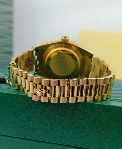 RLX Day Date Watch Yellow Gold Black Dial Roman 228238