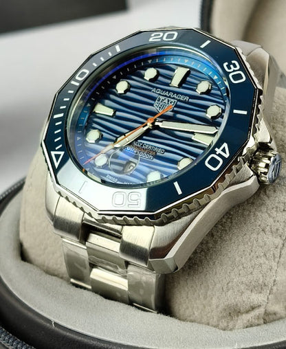 TG Huer Aquaracer Blue 3D PROFESSIONAL 300 WBP5111.BA0013 Watch