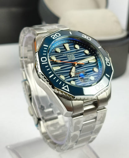 TG Huer Aquaracer Blue 3D PROFESSIONAL 300 WBP5111.BA0013 Watch