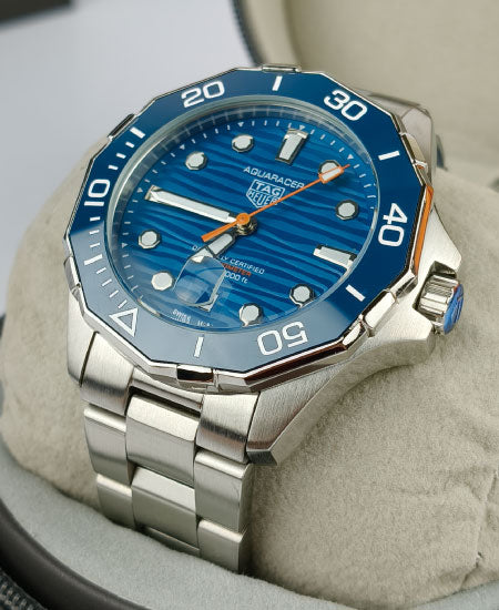 TG Huer Aquaracer PROFESSIONAL 300 WBP5111.BA0013 Men's Watches