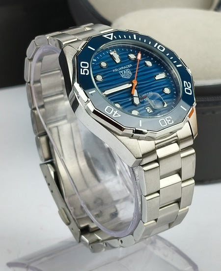 TG Huer Aquaracer PROFESSIONAL 300 WBP5111.BA0013 Men's Watches