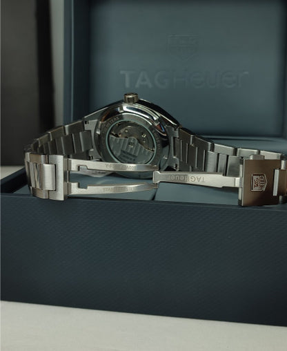 TG Huer Carera Calibre 5 WAR201D.BA0723 watch