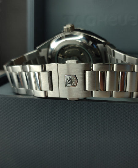 TG Huer Carera Calibre 5 WAR201D.BA0723 watch