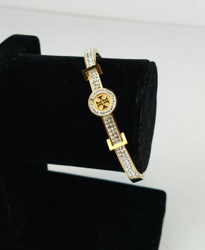 Torry Bangle Jewelry 001