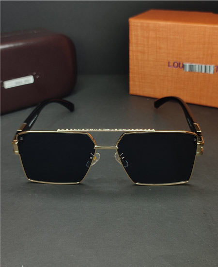 Louis VV Black Sunglasses - Amazon Leftover Pakistan