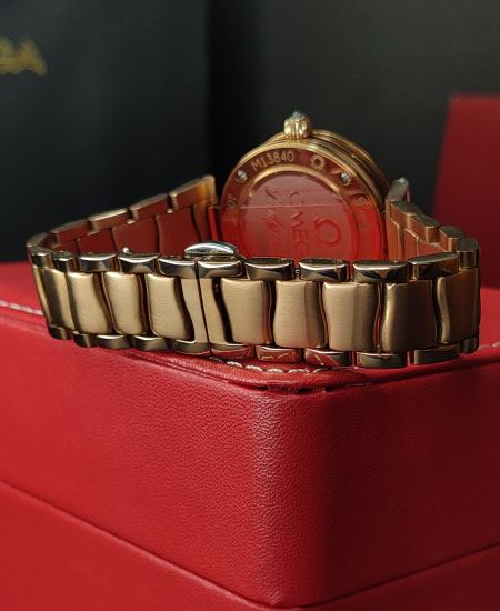 OMGA LADYMATIC CO‑AXIAL CHRONOMETER 34 MM 425.65.34.20.55.010