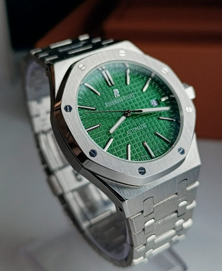 AP Royal Oak Green 15500ST.OO.1220ST.041