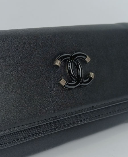 Chanel Ladies Wallet in Pakistan