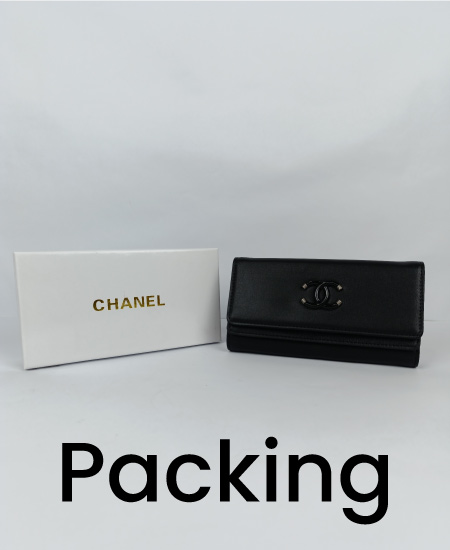 Chanel Ladies Wallet in Pakistan