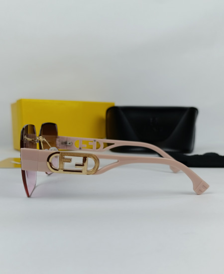 Fendi Women's Sunglasses Coffee Pink FND012 - Image 5