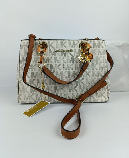 Michael Kors handbag Off-White