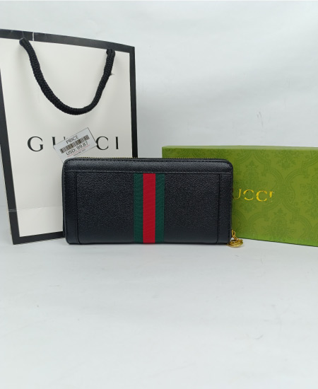 Gucci Ladies Wallet in Pakistan