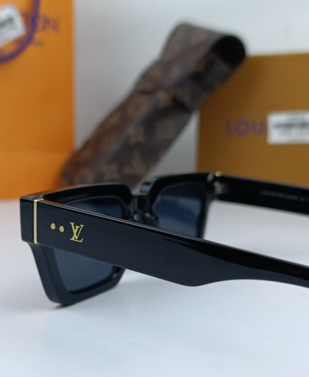 LV Monogram Square Sunglasses - Image 3