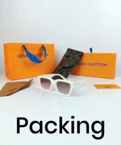 LV Sunglasses Packing