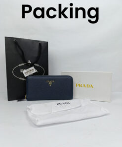 Prada Ladies Wallet in Pakistan