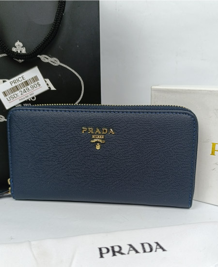 Prada Ladies Wallet in Pakistan