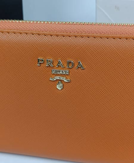 Prada in Pakistan