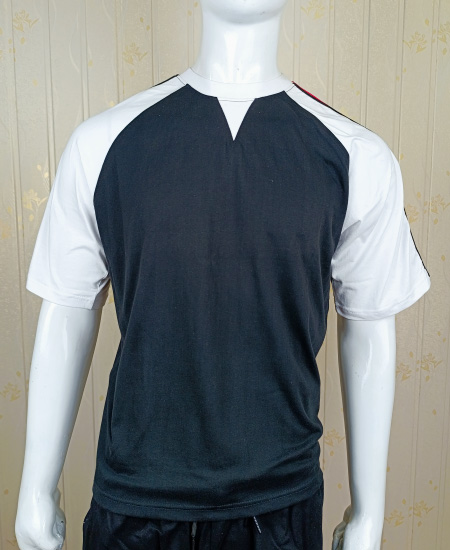 Adidas T-Shirt - Image 3
