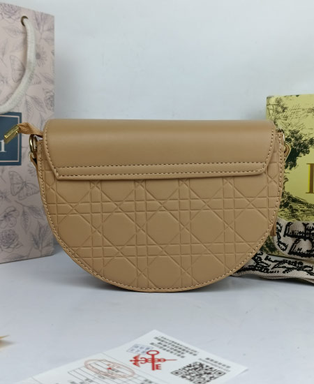 Dior Handbag Khaki - Image 5