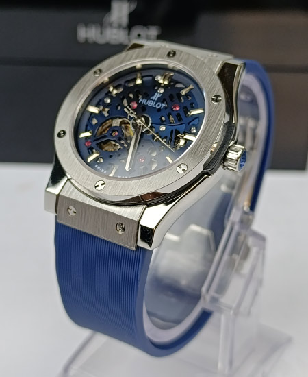 Hublot Watch Blue fusion skeleton - Image 4