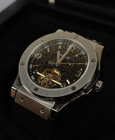 Hublot Watch Fusion Classic Skeleton Black - Image 3