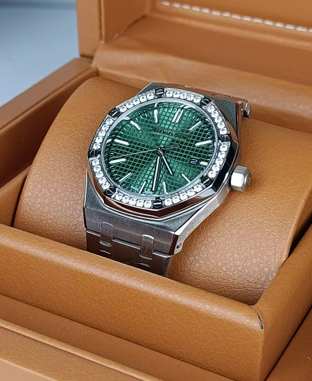 AUDEMARS PIGUET Watch Green 15551ST.ZZ.1356ST.01 - Image 3