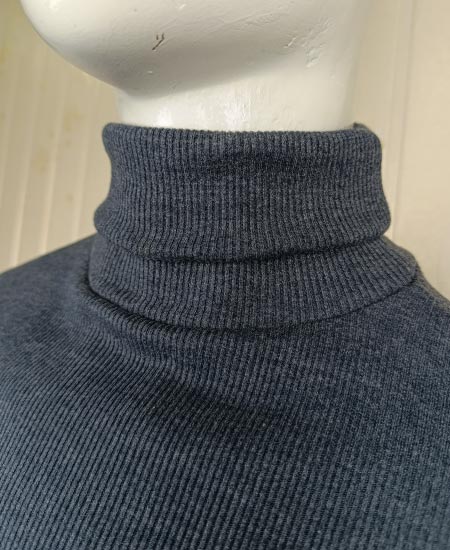 High Neck Gray - Image 4