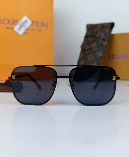 LV Sunglasses Square Black LV22 - Image 4