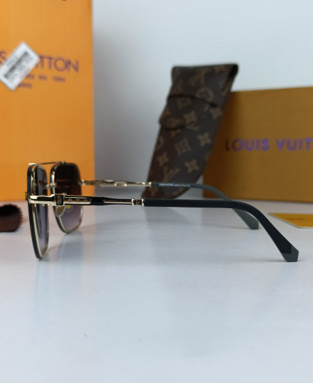 LV Sunglasses Square Golden LV21 - Image 6