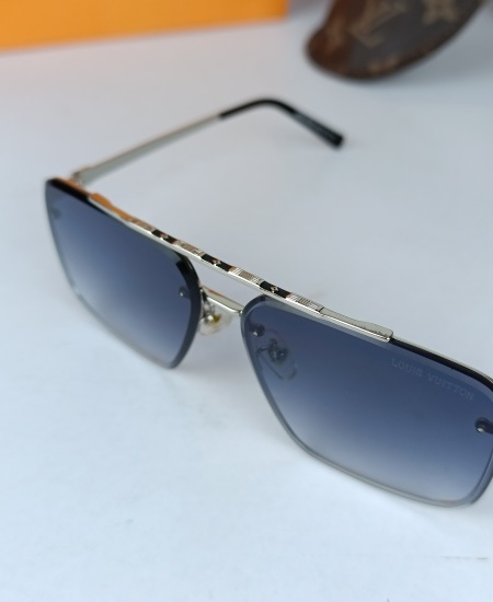 LV Sunglasses Square Silver LV28 - Image 3