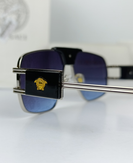 Versace sunglasses VR07 - Image 5