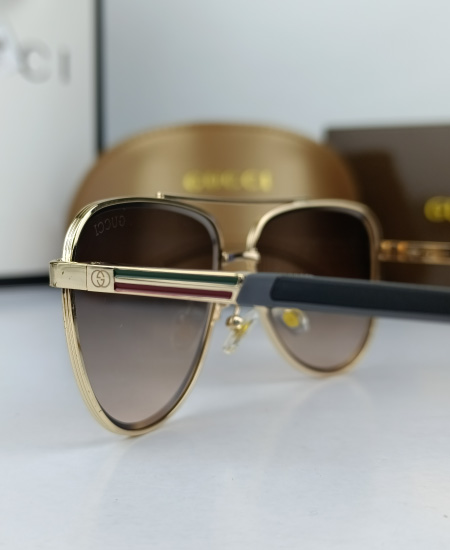 Gucci Sunglasses Aviator Golden Sky - Image 4