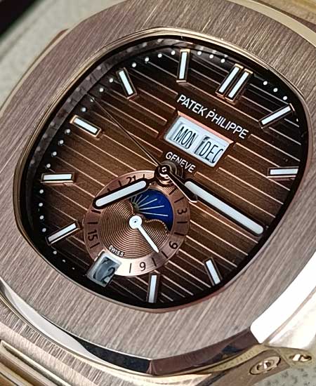 PATEK PHILIPPE Watch 5726/1A Nautilus Chocolate Dial Rose Gold - Image 3