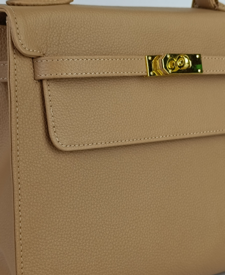 1.1 Hermes Kelly Handbags Beige in Original Leather - Image 2