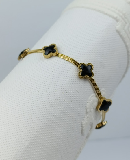 Clover Bracelet Black Jewelry - Image 3
