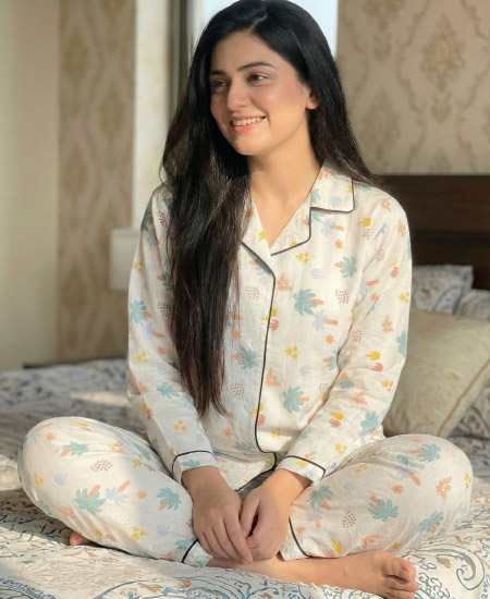 1.1 Zara Ladies Night Suit Palm - Image 2