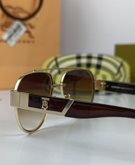 Burberry Sunglasses Aviator Bur21 - Image 4