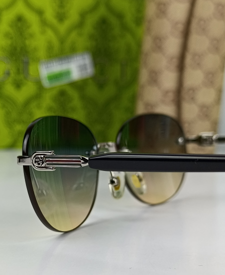 Gucci Sunglasses Candy Oval GG013 - Image 3